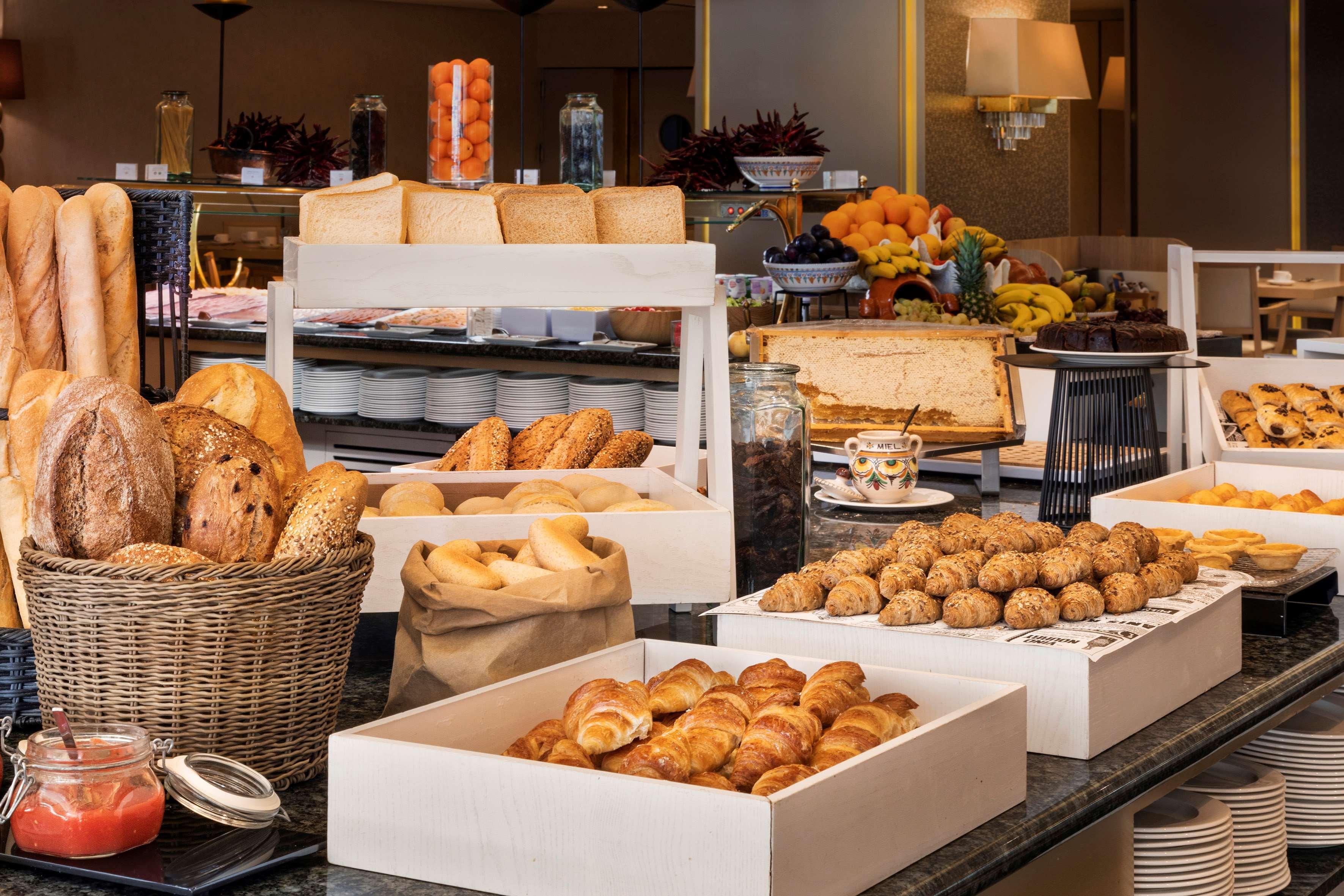 Melia Castilla Madrid Ngoại thất bức ảnh