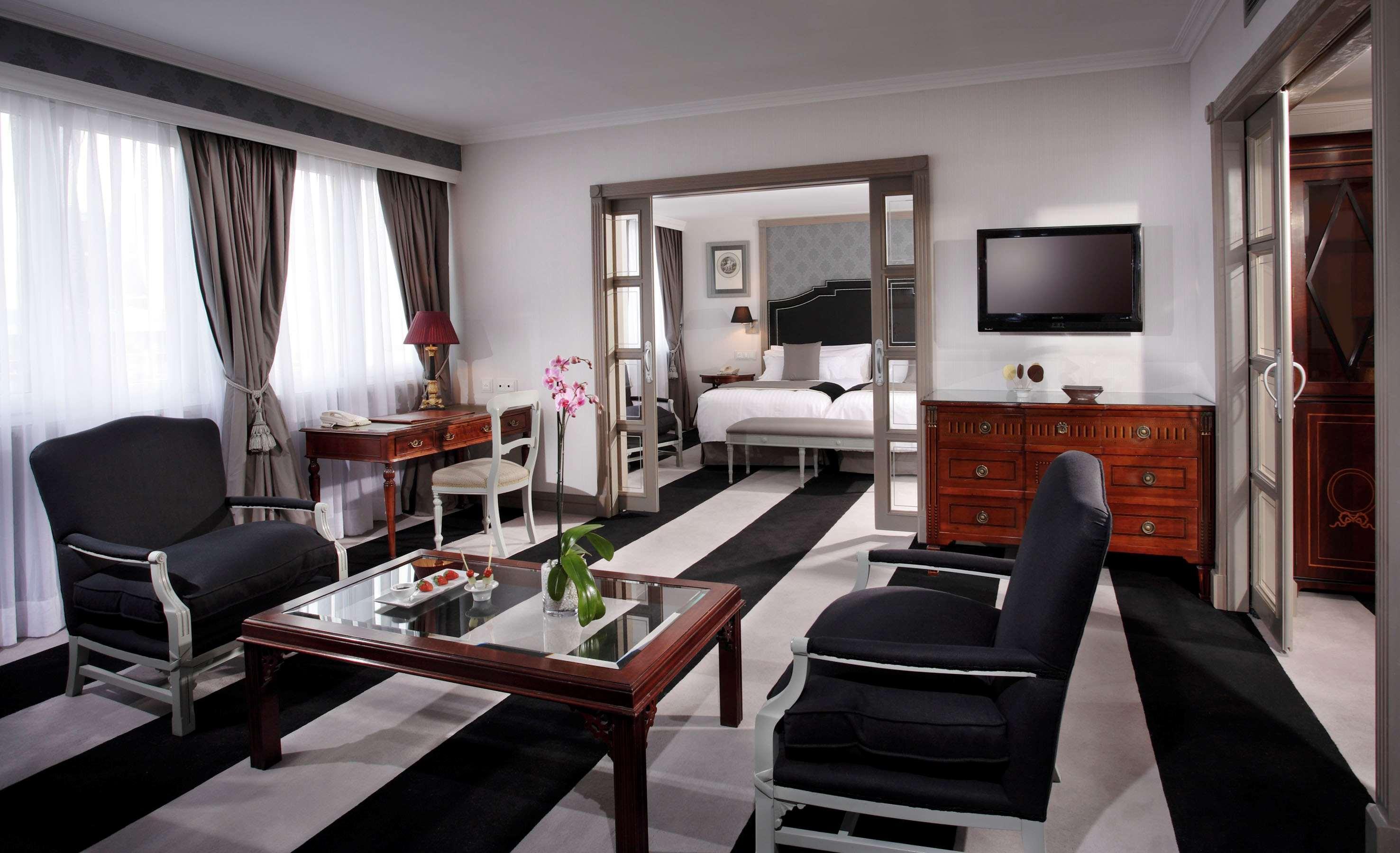 Melia Castilla Madrid Phòng bức ảnh